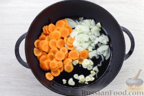 Перловая каша с грибами, морковью и сыром (в духовке)
