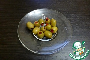 Закуска «Острые оливки в миндале»